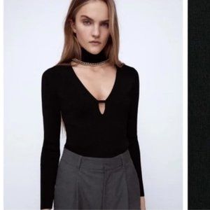 Zara Knit Sweater with Gold Chain